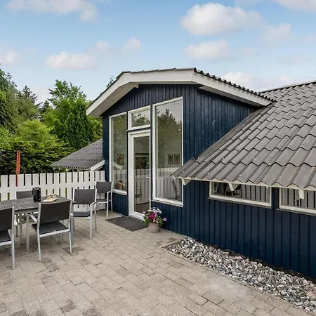 In With Wifi Holiday home *